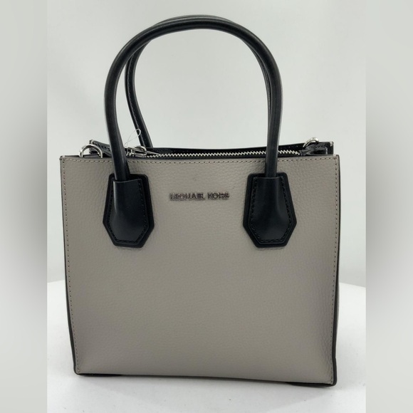 MICHAEL KORS Mercer Medium Pebbled Leather Crossbody Bag $448 Retail NEW - Picture 4 of 5